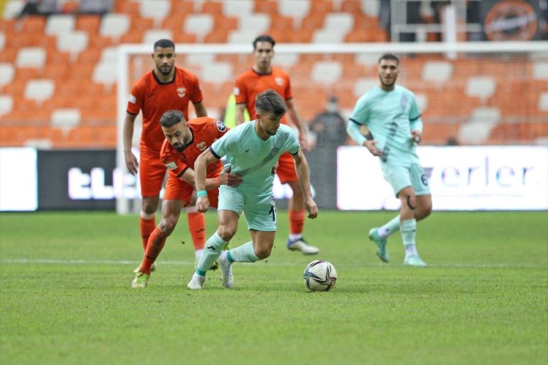 Adanaspor-Tuzlaspor puanları paylaştı:1-1