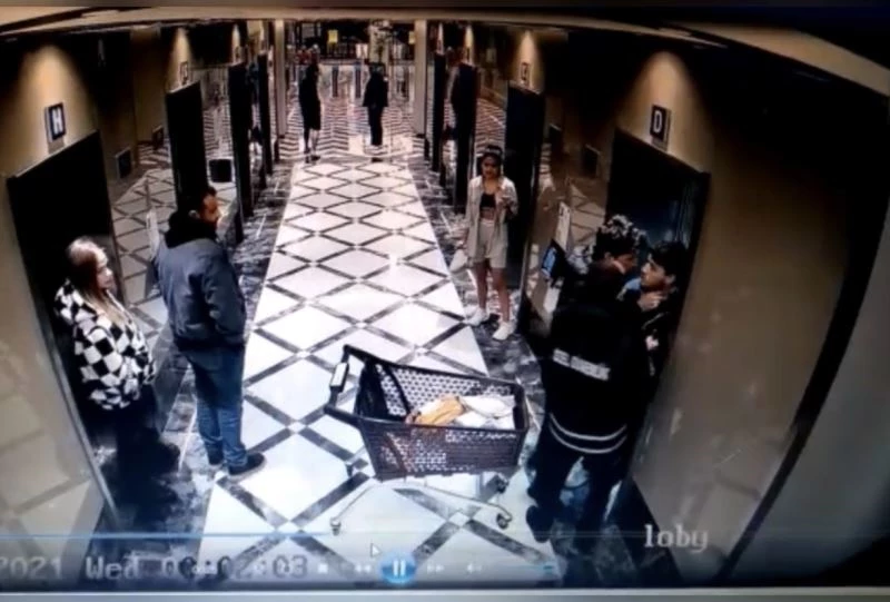 Şişli’de nefes kesen kovalamaca: Polisten kaçan torbacı ve müşterisi böyle yakalandı
