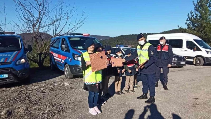 İnebolu’da jandarma ekipleri engellileri yalnız bırakmadı
