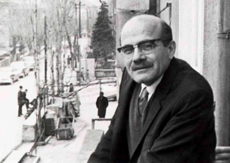 Şair Ceyhun Atuf Kansu’nun büstü, doğum gününde açılacak
