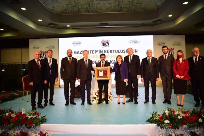 Suriyeli işadamları Türkiye’de okul yaptırıyor
