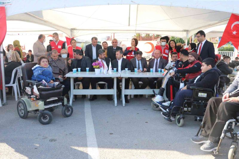 Adana’da engelliler Spor ve Kaynaştırma Şöleni’nde buluştu
