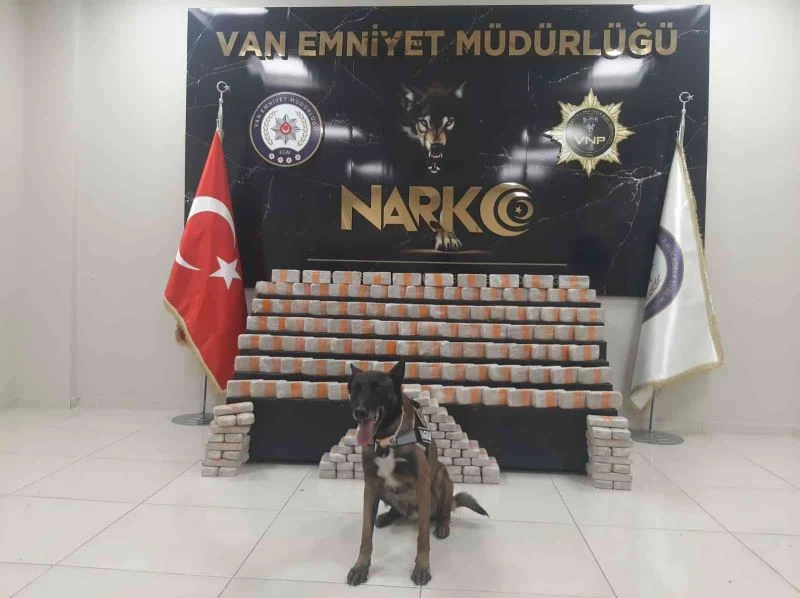 Van’da ‘Magnum’lu aramada 104 kilo eroin ele geçirildi
