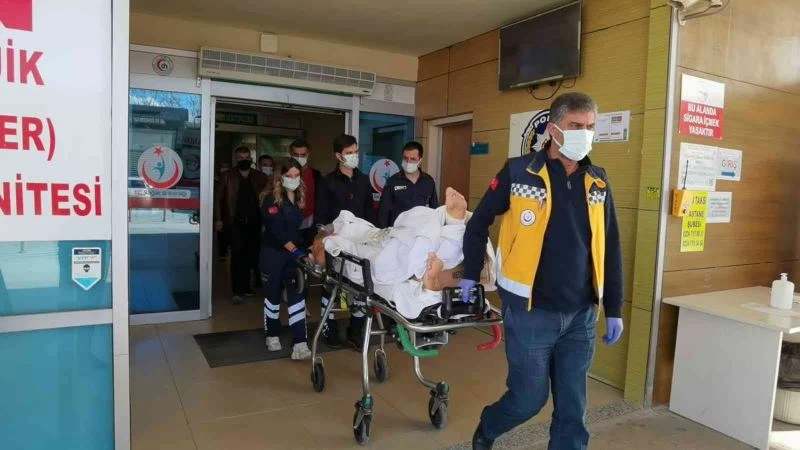 Akıma kapılan işçiyi toprağa gömdüler
