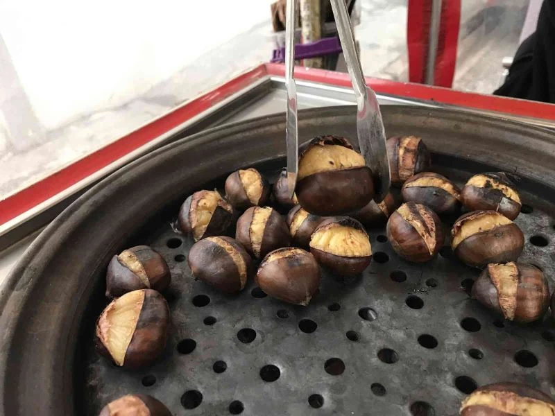 Kestane satıcıları yılbaşı yaklaşırken umutlu
