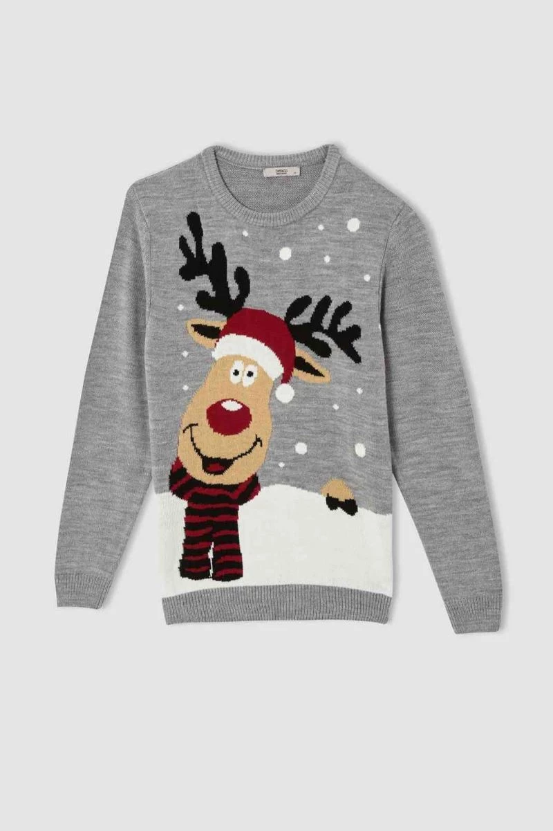 DeFacto’nun rengarenk yılbaşı kazakları raflarda yerini aldı
