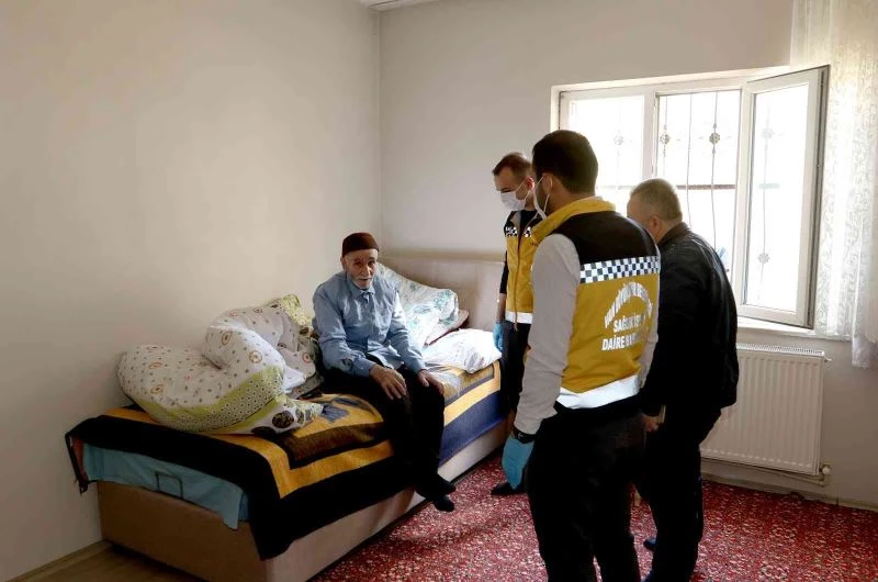 Van Büyükşehir Belediyesi binlerce insana ücretsiz sağlık hizmeti sunuyor
