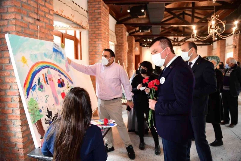 Engelsiz resimler sergisi açıldı
