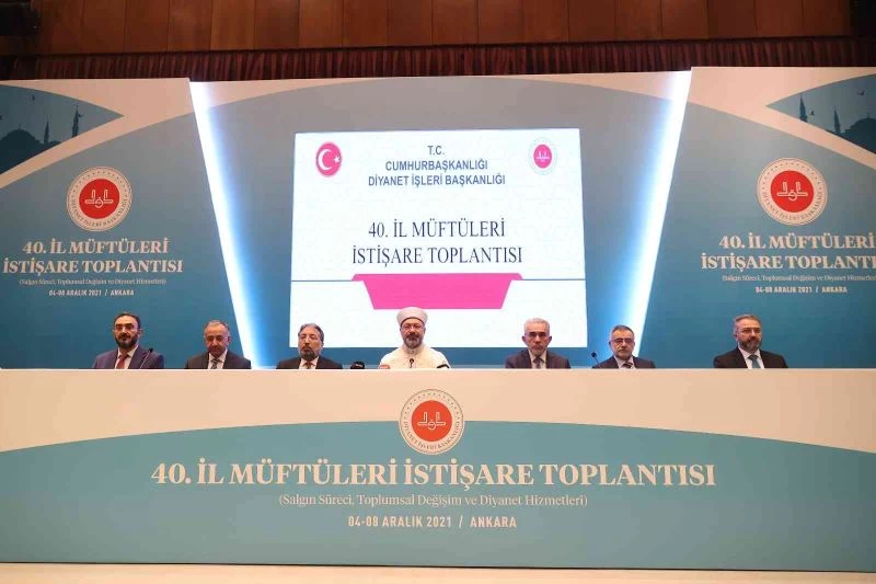 Diyanet İşleri Başkanı Erbaş: “Elinde ürün olduğu halde daha çok kazanma hırsıyla piyasaya sürmemek İslam’ın yasakladığı bir davranıştır”
