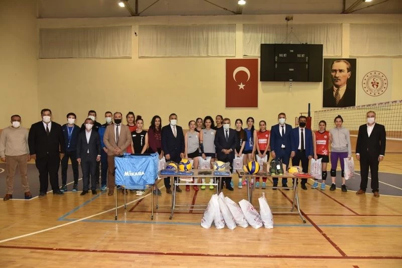 Karaman İl Özel İdaresinden spora destek
