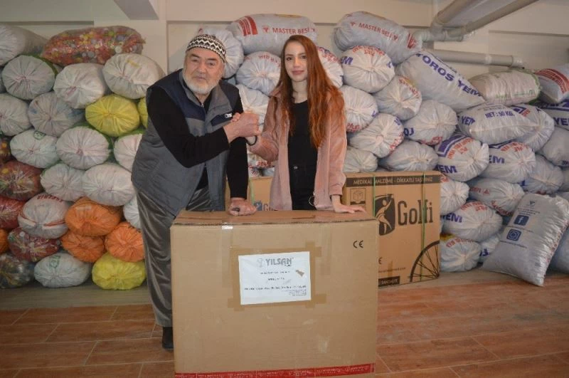 Dede-torun akülü engelli arabası bağışlayacakları ihtiyaç sahibini arıyor
