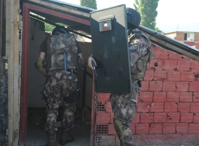 Terör örgütü DEAŞ’ın Türkiye suikastçısı Yalova’da yakalandı

