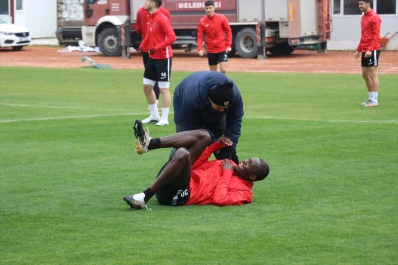 Hatayspor Teknik Direktörü Erdoğan, Fenerbahçe maçında takımına güveniyor: