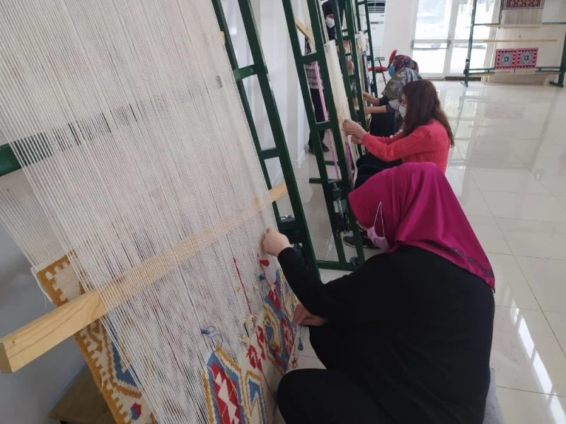 DİSMEK kursları kaldığı yerden devam ediyor
