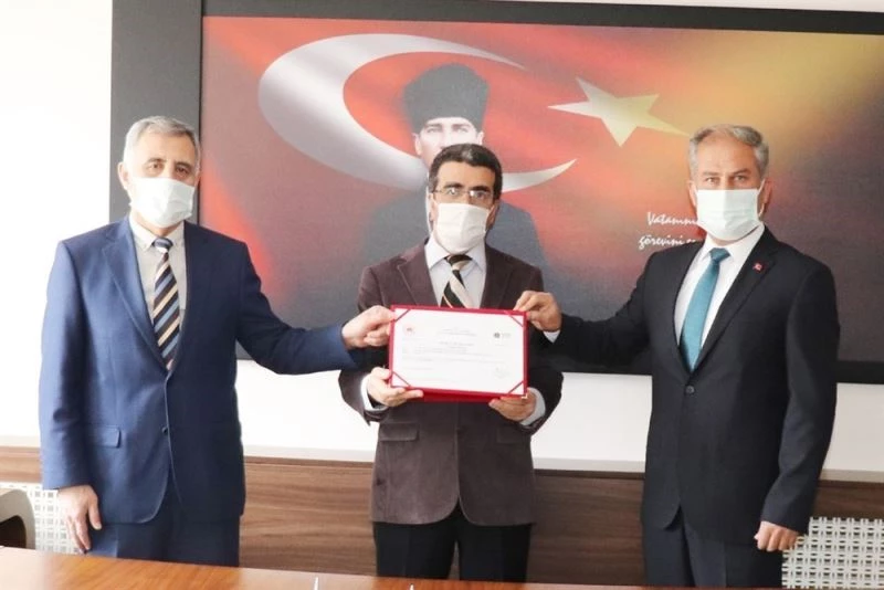 Amasya İlahiyat Fakültesine sıfır atık belgesi
