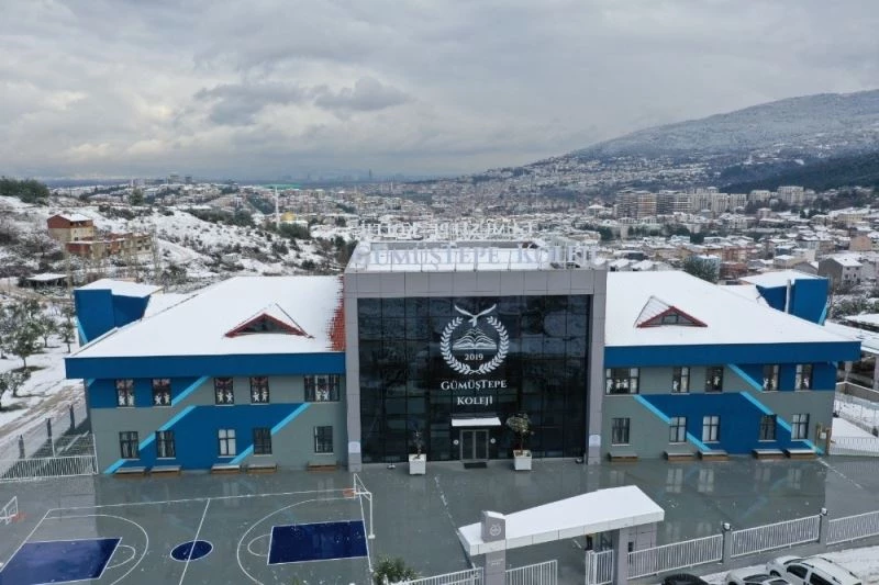 Gümüştepe Koleji’nde her öğrenciye özel sınıfta bursluluk sınavı
