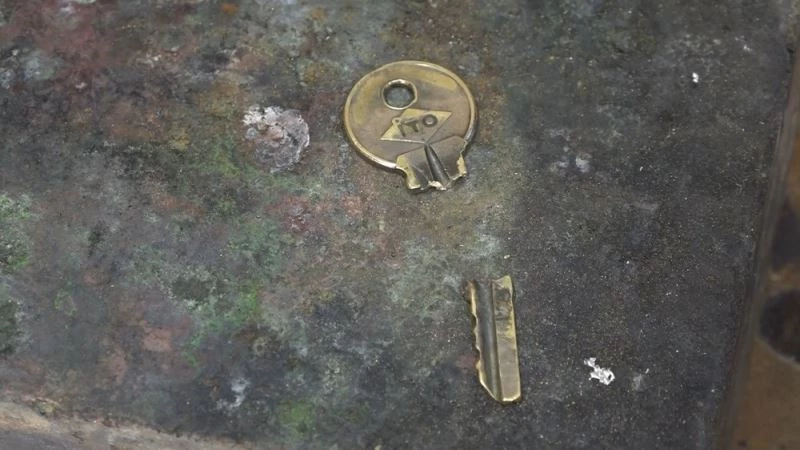 (cuma geçilecek) Kırılan anahtarını oksijen ile kaynak yaptı
