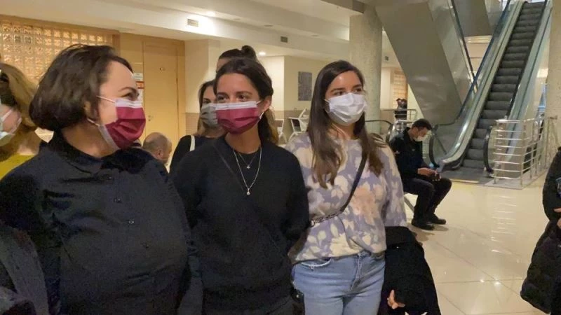 Cinsel saldırı davasında oyuncu Efecan Şenolsun’a beraat