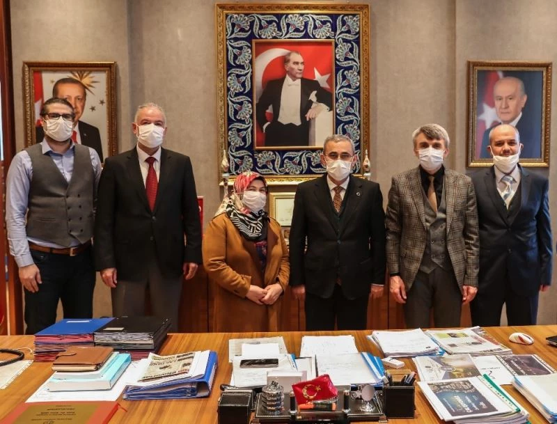 Kütahya’da ‘Taş ve Gümüş Takıya Dönüşüyor, Engeller Kalkıyor’ projesi
