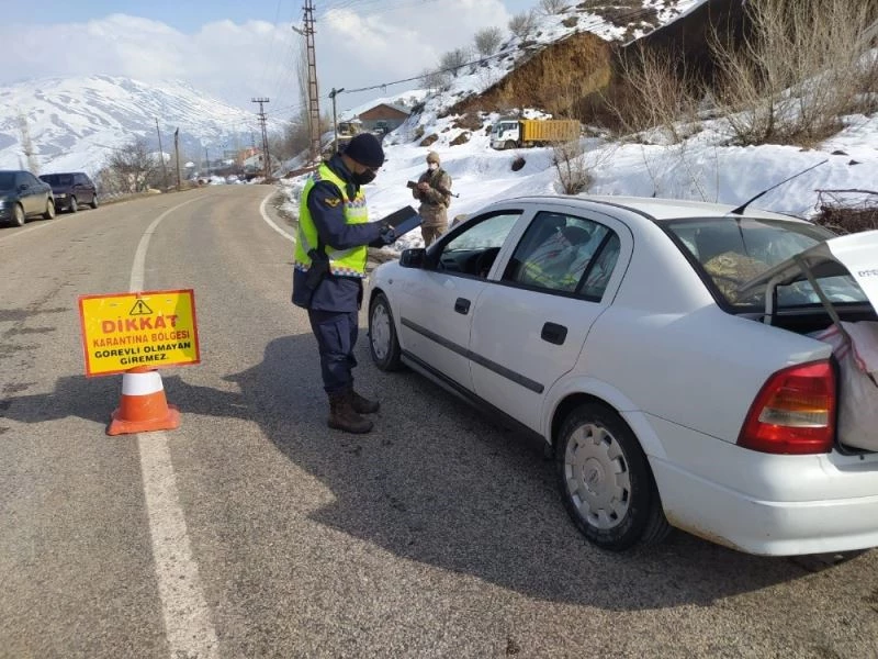 Balıkburnu’na giriş çıkışlara jandarma izin vermiyor
