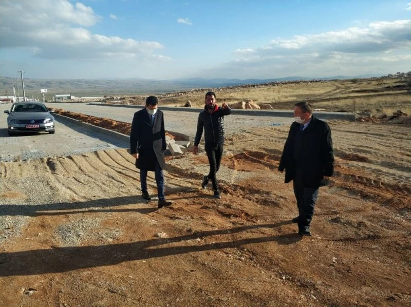 Kaymakam Kaçmaz OSB’de devam eden çalışmaları inceledi
