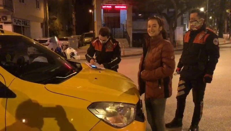 Cezayı yedi, kahkahayı bastı
