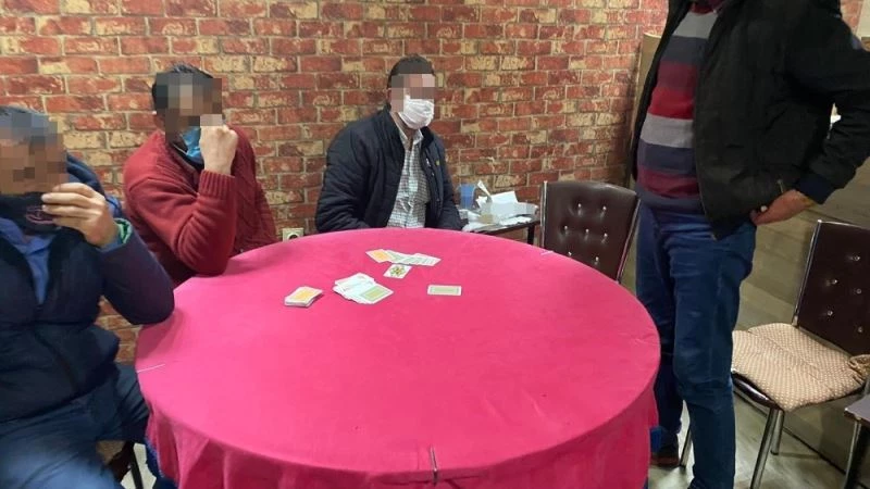 Sosyal mesafeyi ihlale toplamda 19 bin 393 TL ceza
