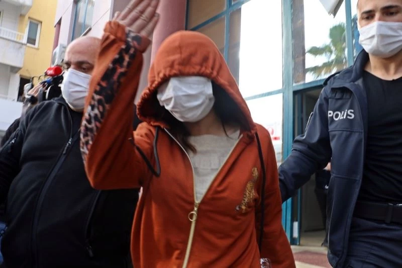 ‘Krize girdim’ deyip sürücülerin kabusu olan sevgililer tutuklandı
