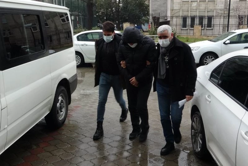 FETÖ’nün mahrem imamı gaybubet evinde sahte kimlikle yakalandı
