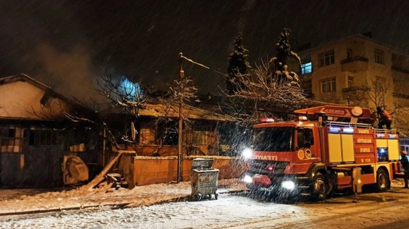 Soğuk havalar baca yangınlarını beraberinde getirdi
