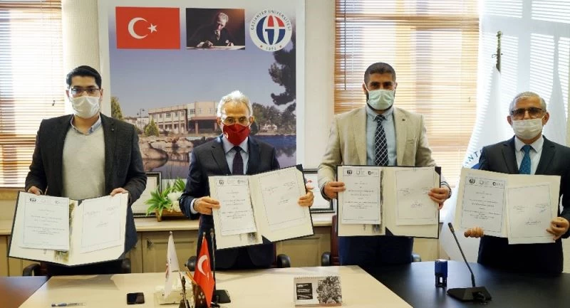 Azez’de kurulacak fakülte için imzalar atıldı
