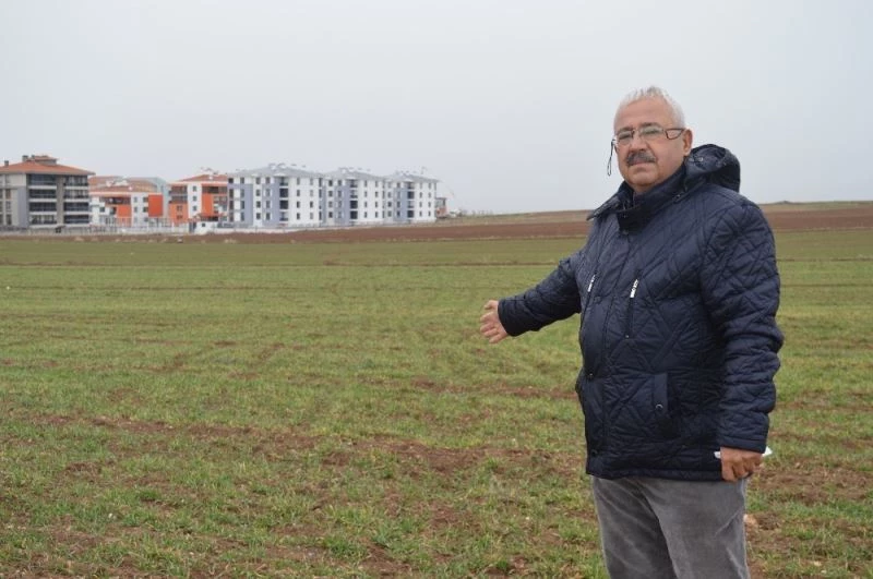 Keyif yaparken çiftçinin emeğini hiçe saydılar
