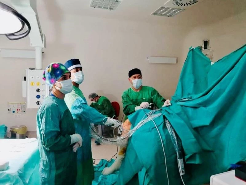 Ayancık’ta artroskopi ile omuz ve diz ameliyatları yapılmaya başlandı
