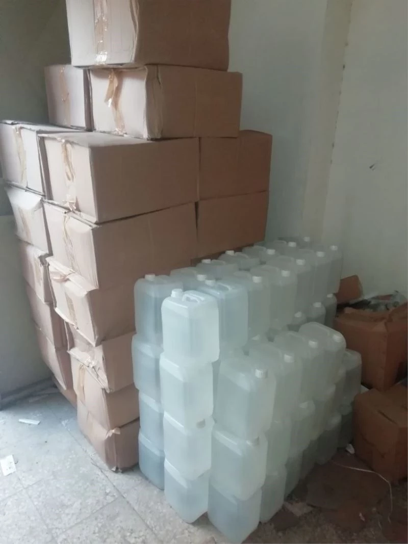 Gaziantep’te 15 bin 940 litre etil alkol ele geçirildi
