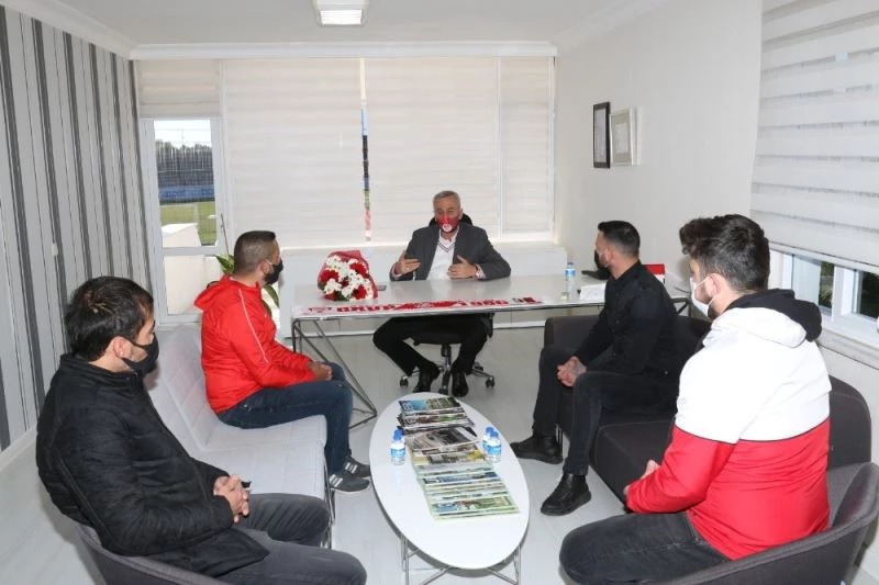 Grup 1966’dan Başkan Yılmaz’a ziyaret
