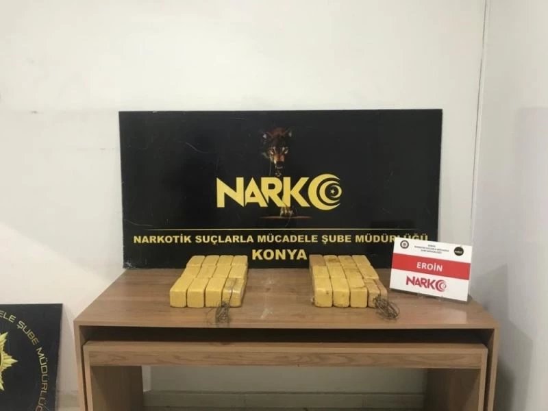 Otomobildeki zuladan 14 kilo 625 gram eroin çıktı
