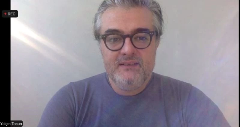 Yalçın Tosun ile  “Mesafenin Şiddeti” üzerine söyleşi
