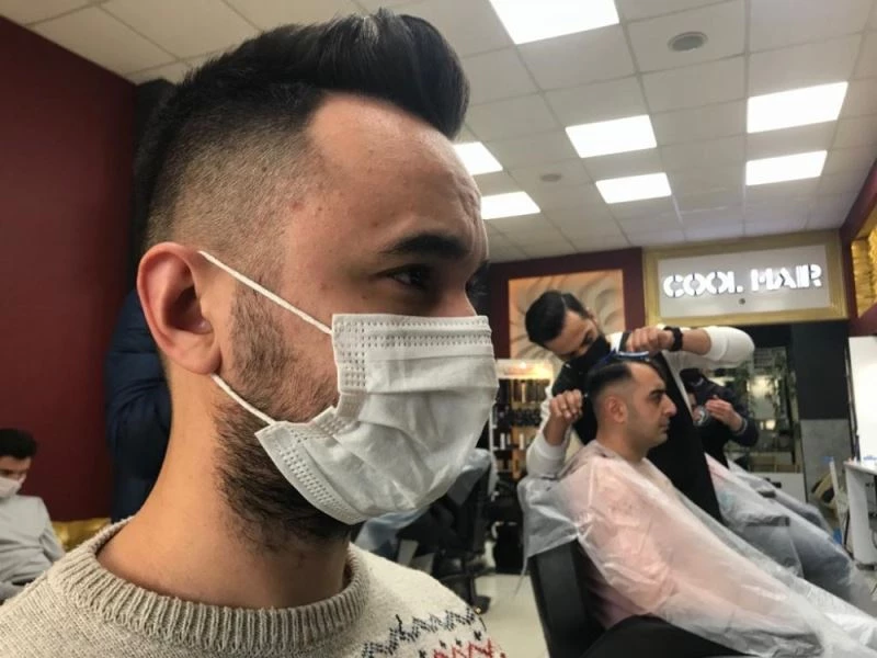 Kuaförlerden maskeden yıpranan sakallara bakım önerisi
