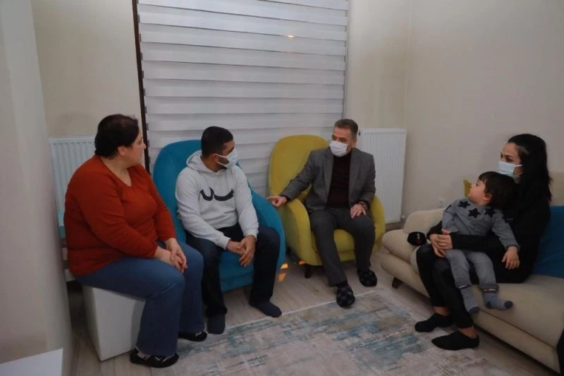 21 gün esir olan gemici yaşadıkları korku dolu anları anlattı
