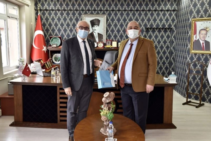 Rektör Ataç Ahmetli’de temaslarda bulundu
