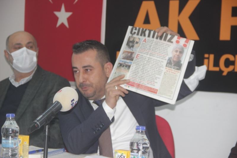 Ekrem Umutlu: “Maalesef Edremit Belediyesi ile Edremit Belediye Başkanıyla yürüyecek bir yolumuz kalmadı”
