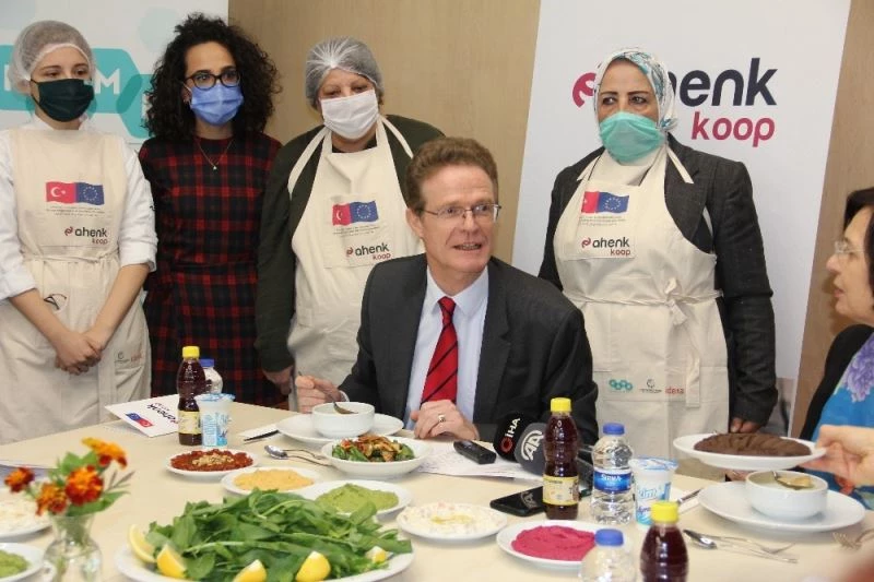 Büyükelçi Meyer-Landrut: “Barışa giden yol için kadınların eşitliğinin sağlanması gerekiyor”
