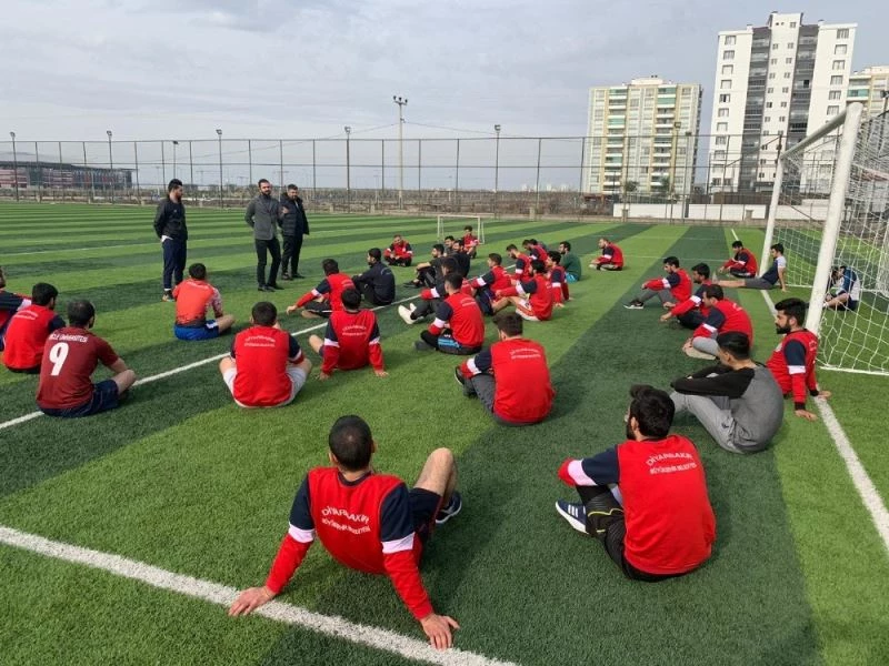 Diyarbakır Büyükşehir Belediyesinden madde bağımlılığıyla mücadele eğitimi

