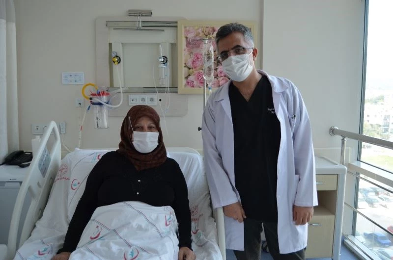 ‘Delirten ağrılarından’ ameliyat ile kurtuldu
