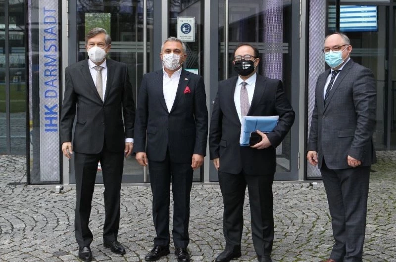 Başkonsolos Tunçer, Bursa’nın kardeş şehri Darmstadt’ın Sanayi ve Ticaret Odasını ziyaret etti
