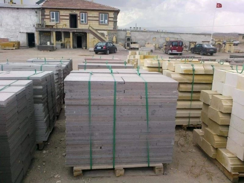 Tomarza taşına paha biçilemiyor
