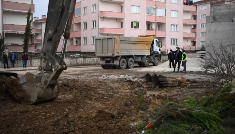 Ataevler Köprüsünde çalışmalar sürüyor
