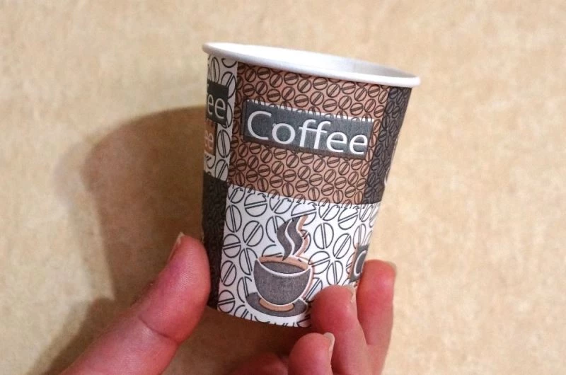 Tek kullanımlık karton bardaklara dikkat
