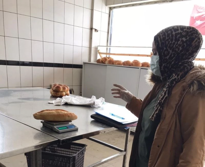 Amasya’da ekmekler ağırlık denetiminden geçti
