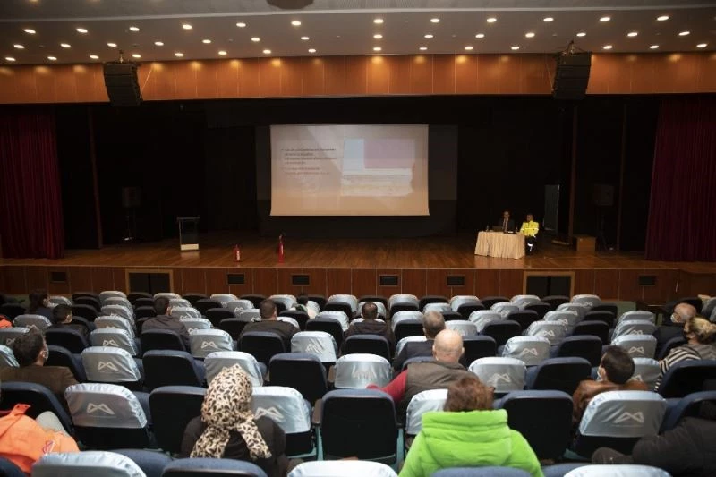 Mersin Büyükşehir Belediyesinden özel gereksinimli bireylere özel ‘yardımcı refakatçi’
